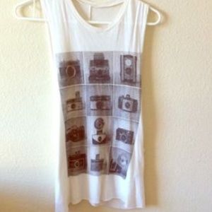 Brandy Melville muscle tee!