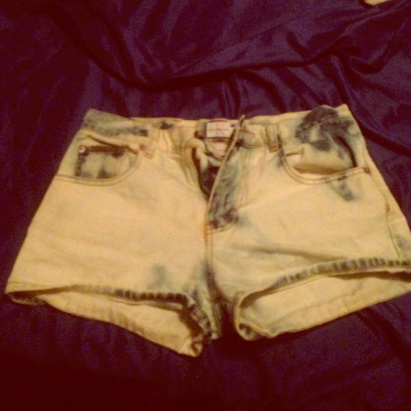 Vintage high waisted Calvin Klein denim shorts
