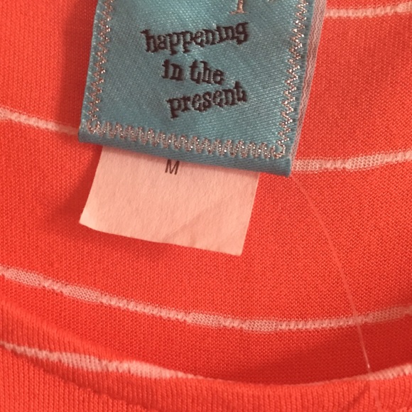 High Low Top - Picture 3 of 3