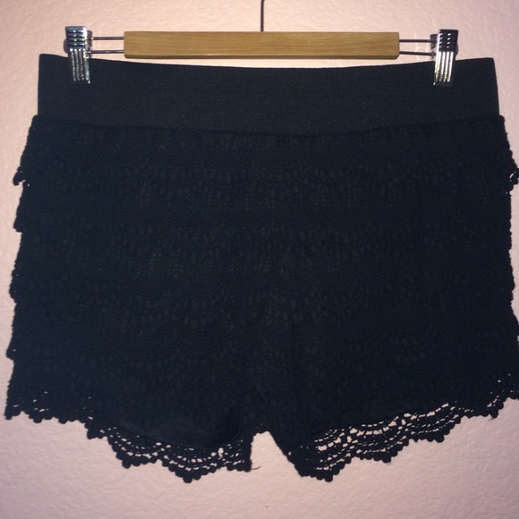 Crotchet shorts