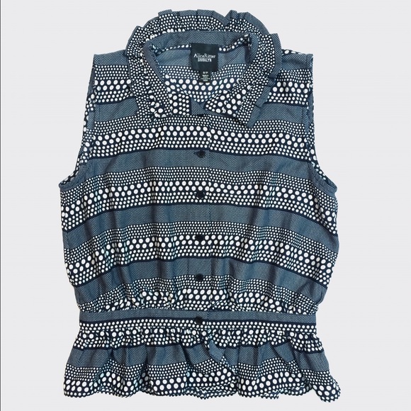 ✨Final Sale✨ Navy Polka-Dot Peplum Top - Picture 2 of 3