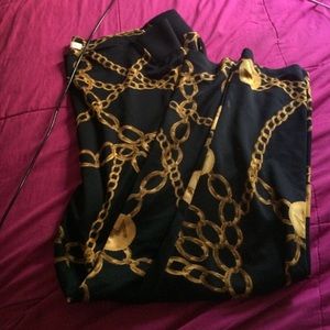 🌟✨Nicki Minaj black and gold leggings type pants