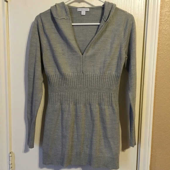 Hooded tunic