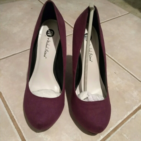 Purple Suede Heels "With Box" - Picture 2 of 4