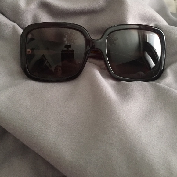Brown burberry authentic glasses!