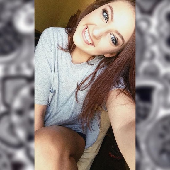 Meet your seller/trader 😘