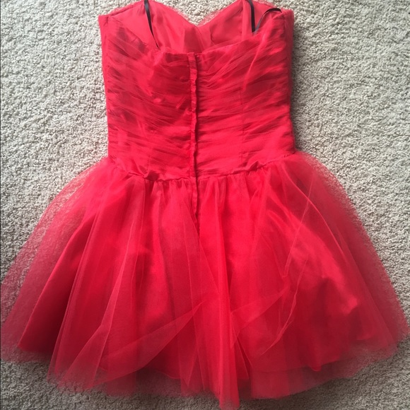 Short Strapless Sweatheart Dress - Picture 3 of 4