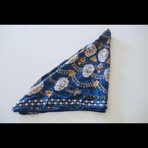 AUTHENTIC // ALEXANDER MCQUEEN SCARF