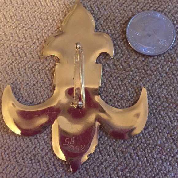 💖💞handmade Pin💞 - Picture 2 of 4