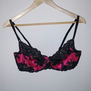 NWOT Victoria's Secret Unlined Lace Bra