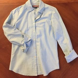 NWOT blue Vineyard Vines Size 2 button down!