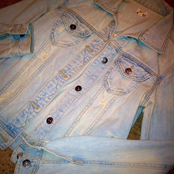 HOST PICK! 9/23/15 Distressed Denim Jacket - Picture 4 of 4