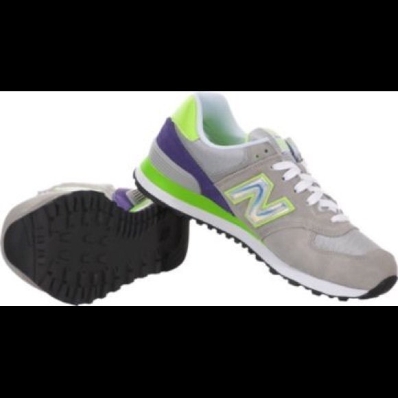 Womens New Balance Surf Series
