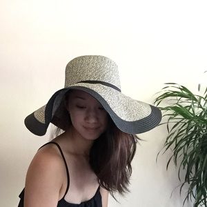 Packable Beach Floppy Hat
