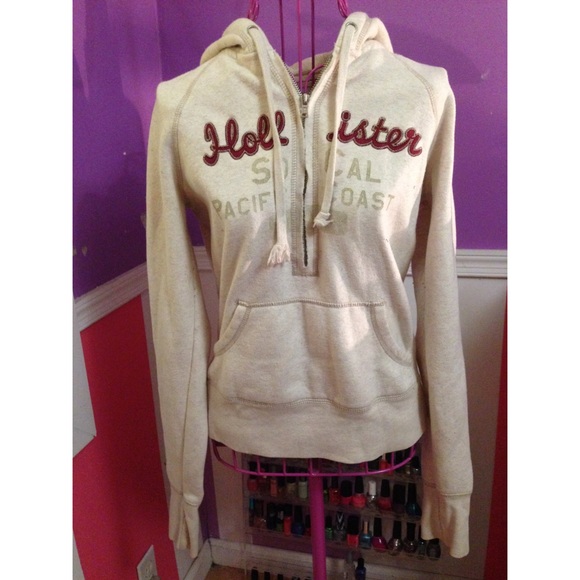 Hollister Sweatshirt