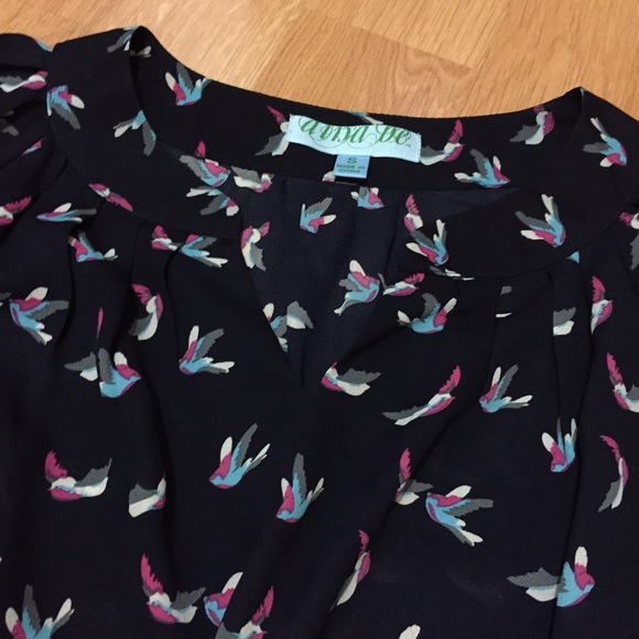 Navy Bird Print 3/4 Sleeve Top - Picture 2 of 4