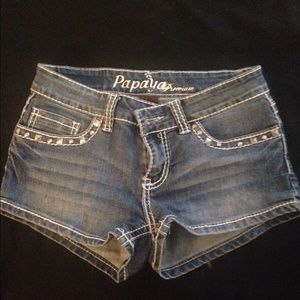 Studded jean shorts💕 worn a few times