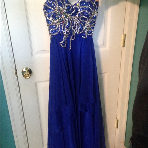 Blue prom dress