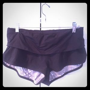 Lululemon Flip Out reversible swim shorts