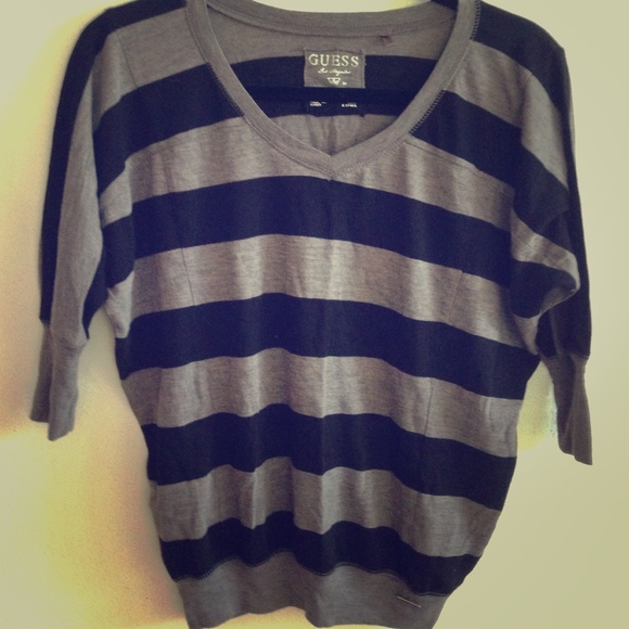 Guess top