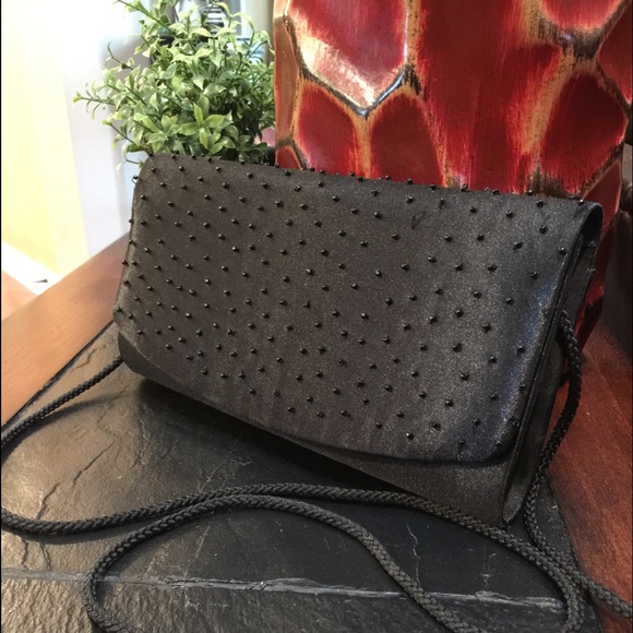 Sasha Handbags - Handbag