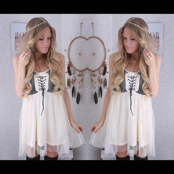 • TULLE DRESS • - Picture 2 of 2