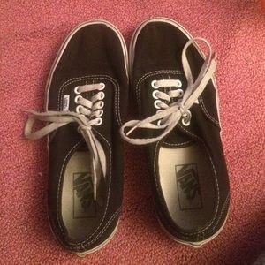 Black vans