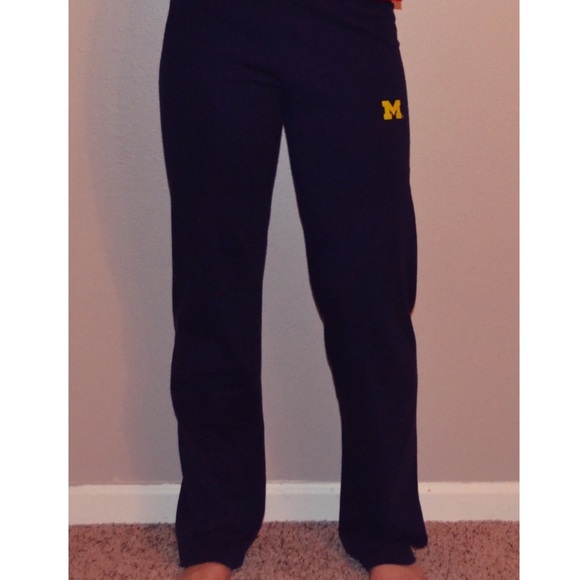 SOFFE pants