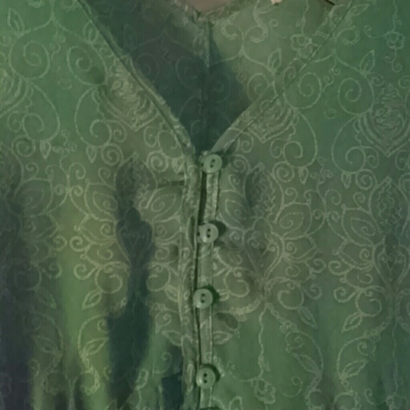 American Rag Green Tank Top - Picture 3 of 4