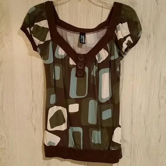 Retro designed top - Picture 1 of 1