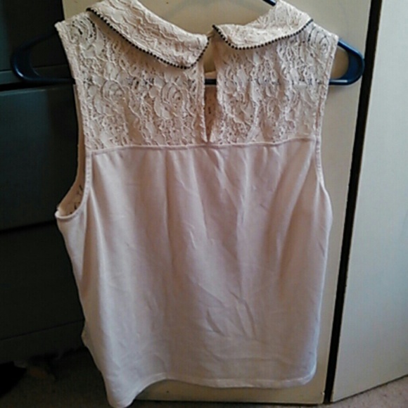 Collared lace blouse - Picture 3 of 3