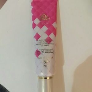 Lioele Triple the Solution BB Cream