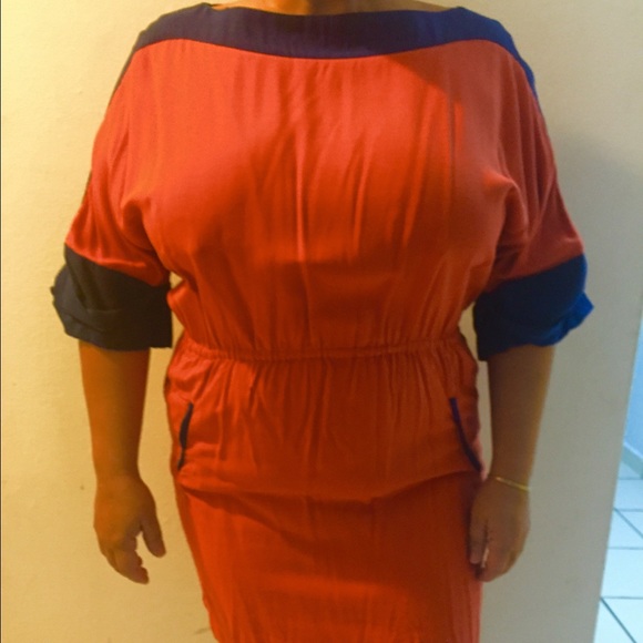 Blue & Orange short Dress - Picture 3 of 3