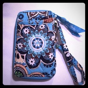 Retired Vera Bradley Bali blue wristlet