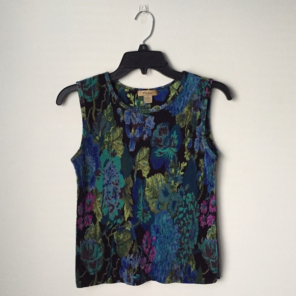 Plisse Tops - ❗️SOLD❗️Gorgeous Pleated Top 😍😍