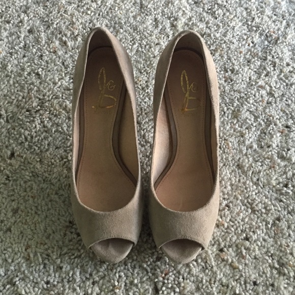 High heeled shoes
