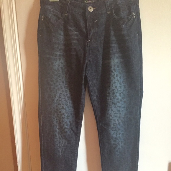 Jeans - Picture 2 of 2