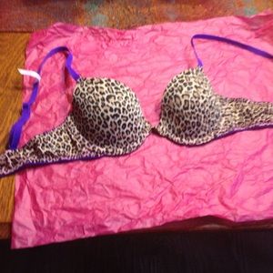 Victoria secrets bra