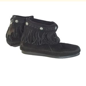 Minnetonka suede black boots.