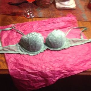 Victoria Secrets bra