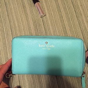 Kate Spade Wallet/Wristlet WILL SHIP TOMORROW