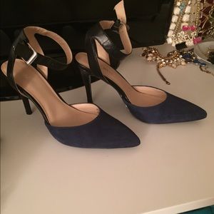 Nine West blue and black
