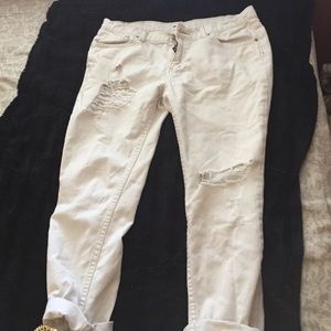 BDG creme distressed boyfriend jeans