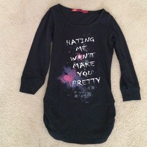 Black 3/4 length shirt with rouching on the sides