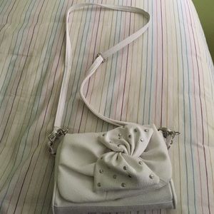 White over the shoulder purse