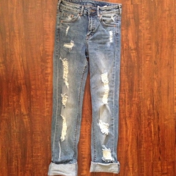 Destroyed Boyfriend Jeans