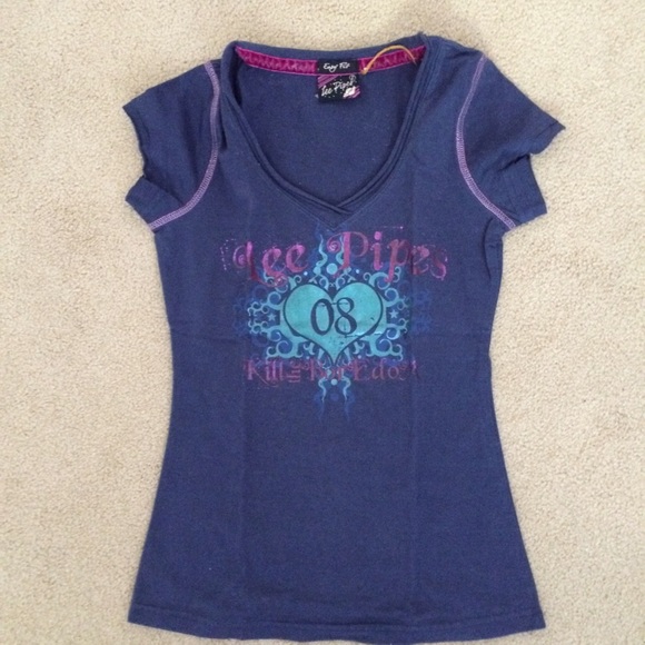 Navy v neck tee shirt