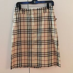 Knee length Burberry skirt.