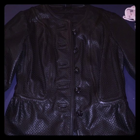 1/4 length sleeve leather jacket