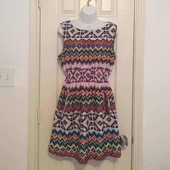 Women's chiffon sleeveless party dress